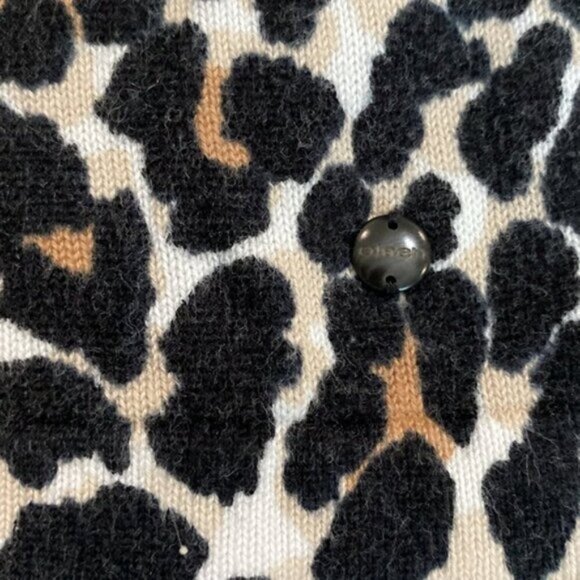 Olsen Leopard print long sleeve sweater Medium pullover - Picture 10 of 16